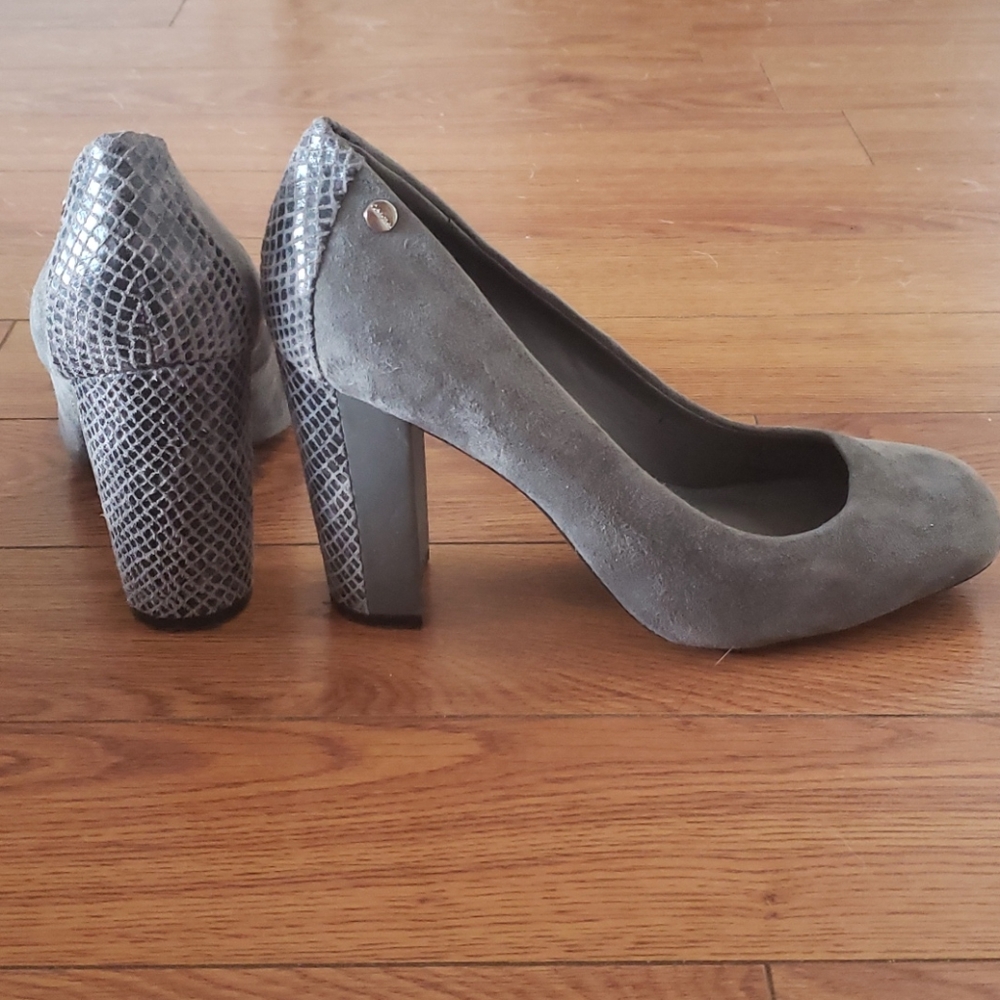 Calvin Klein square toe snakeskin pumps